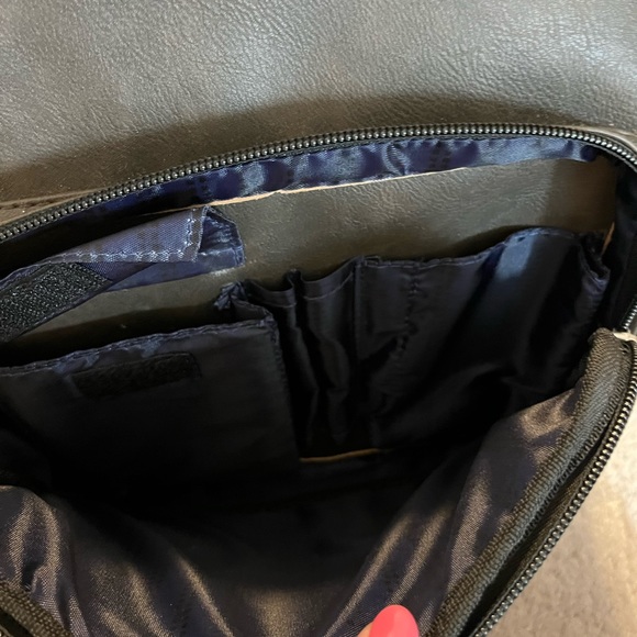 Kenneth Cole Reaction Backpack - Picture 2 of 8